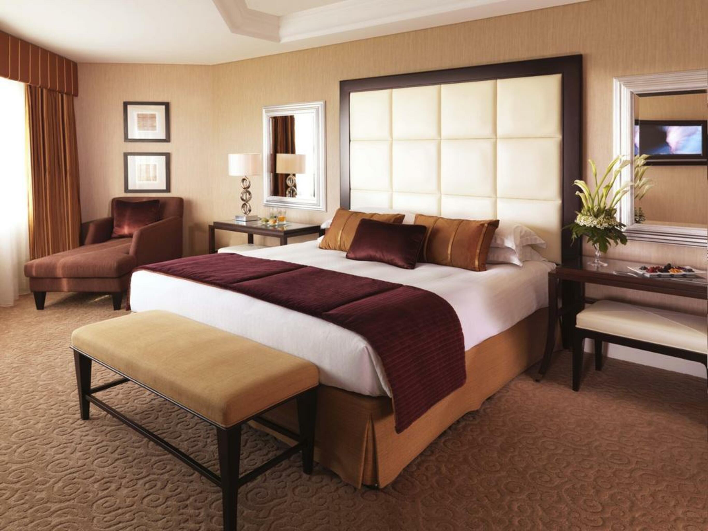 Movenpick Grand Al Bustan Hotel Dubai Room photo